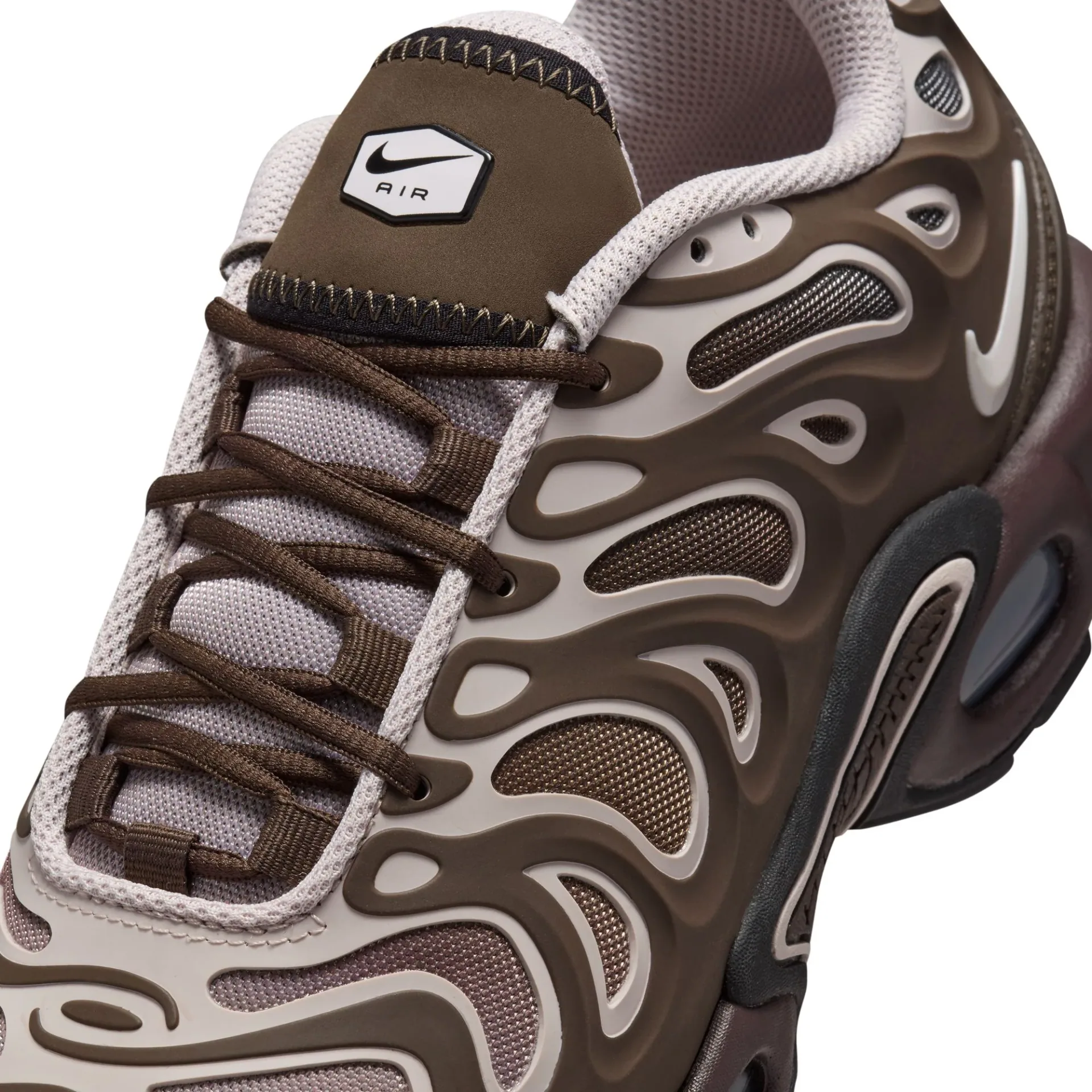 Nike Air Max Plus Drift 4